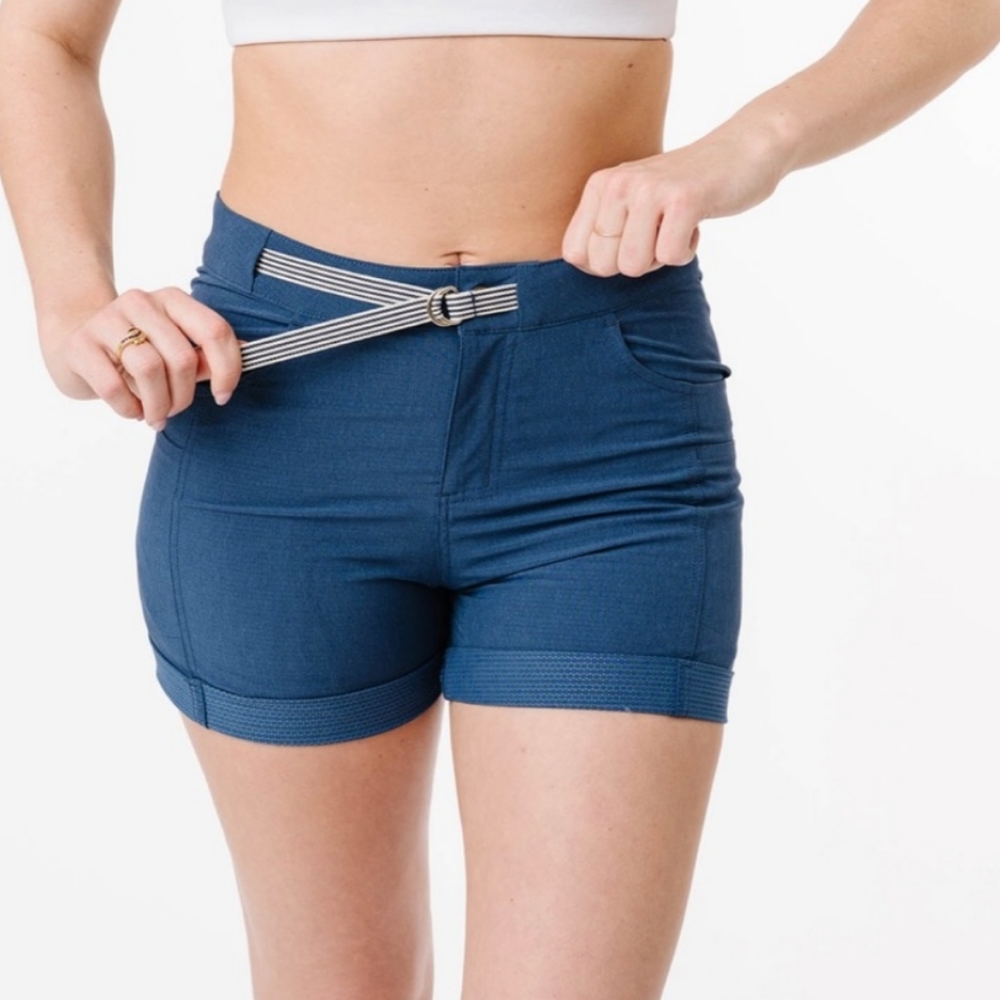 ZYIA Active Not just a trail shorts